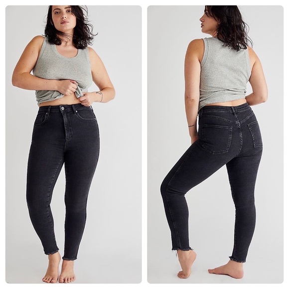 Free People Denim - FREE PEOPLE Raw High-Rise Jegging Black